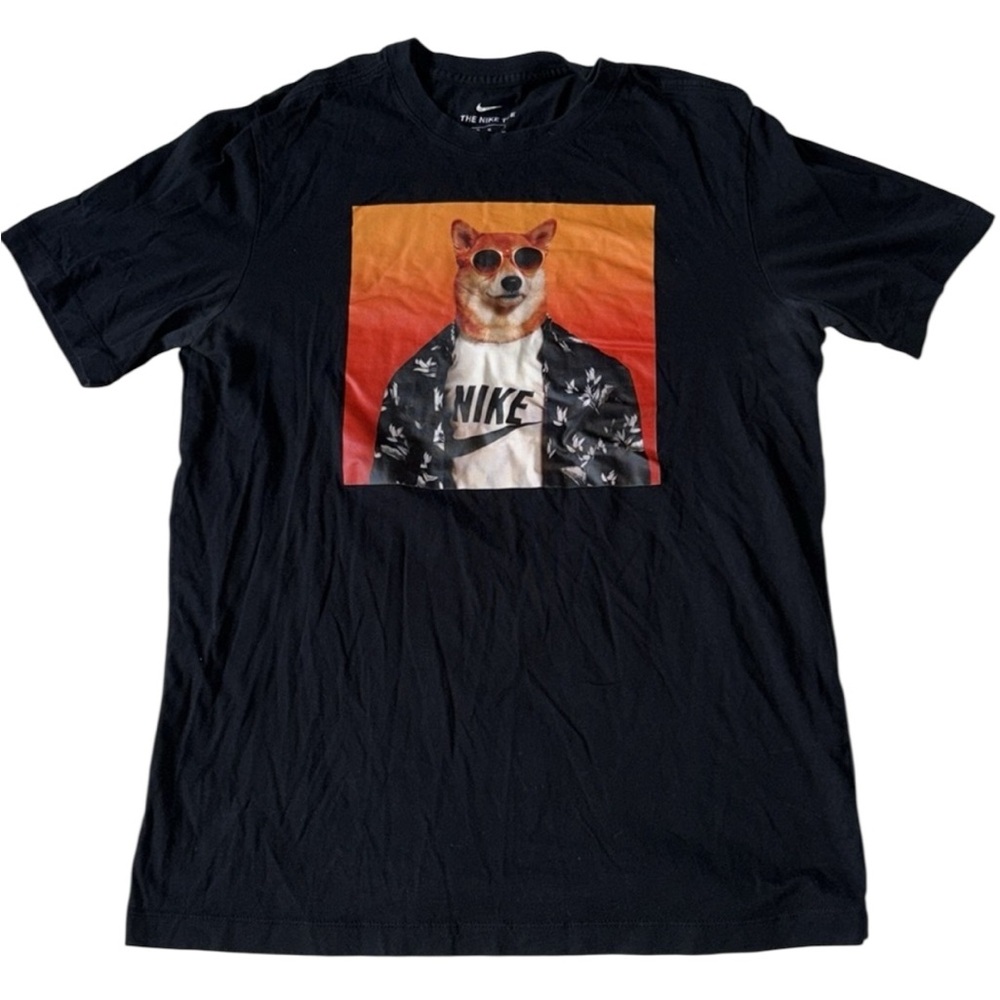 Nike Sportswear Shiba Inu T-shirt Size Medium - Picture 1 of 8